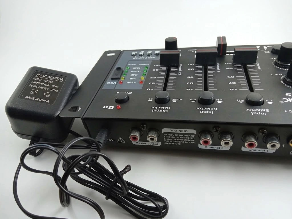 Mixer de 3 canales con USB  Hi-tronic Ref. DJ-305